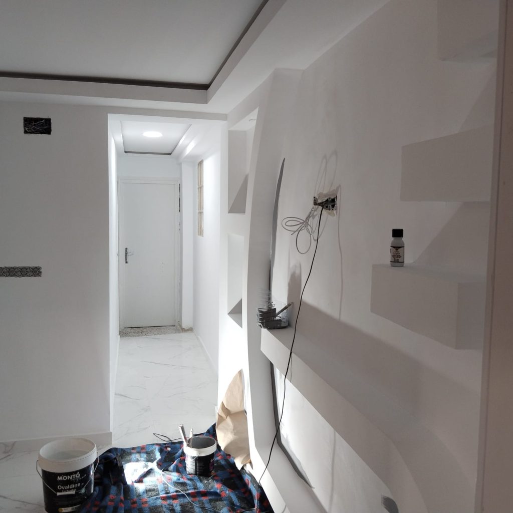 Salón interior pintado en Valencia